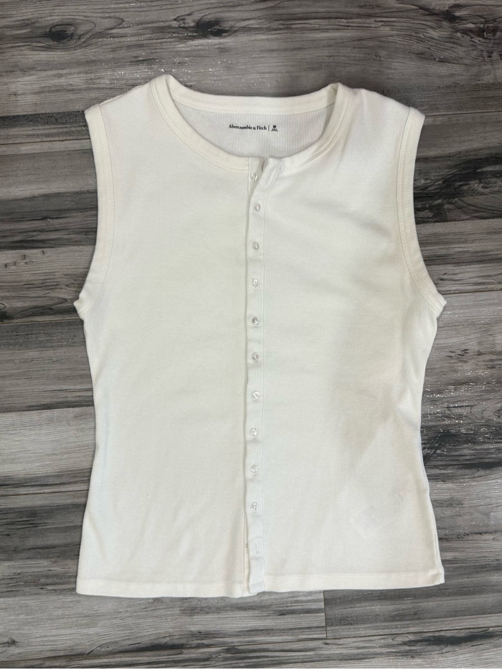 Abercrombie & Fitch White Ribbed Button-Front Sleeveless Top